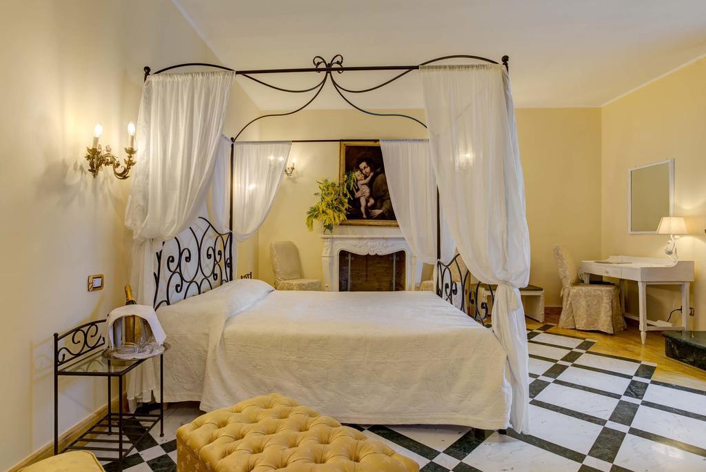 Relais La Rupe Hotel Соренто Екстериор снимка