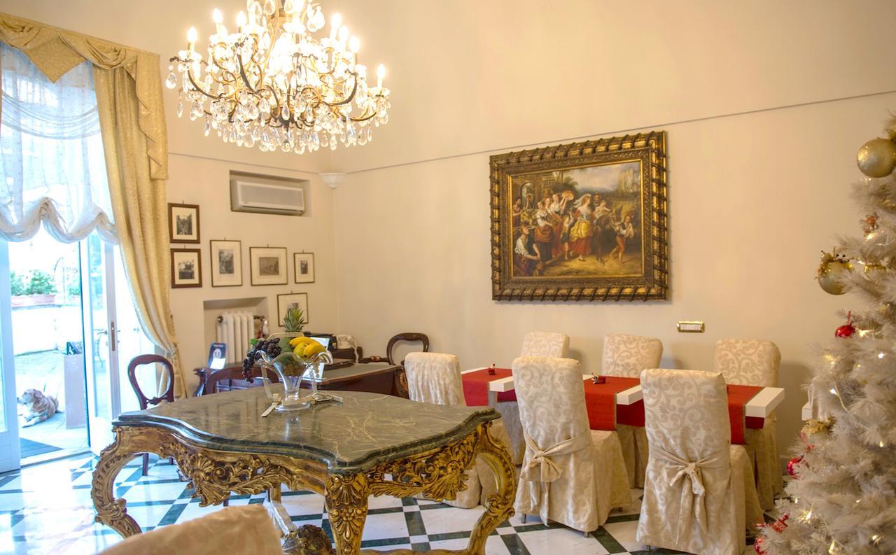 Relais La Rupe Hotel Соренто Екстериор снимка