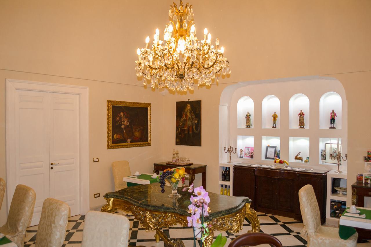Relais La Rupe Hotel Соренто Екстериор снимка