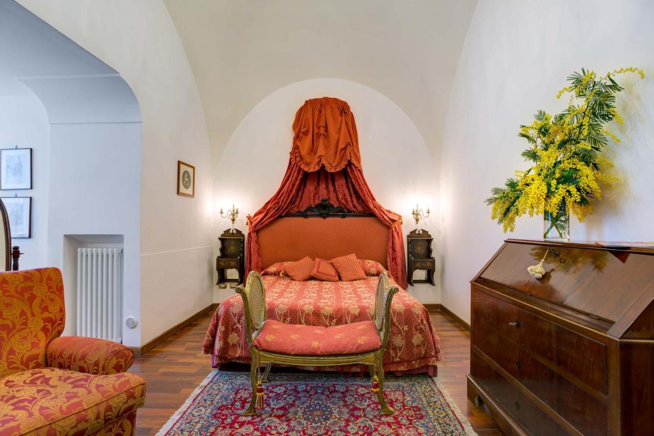 Relais La Rupe Hotel Соренто Екстериор снимка
